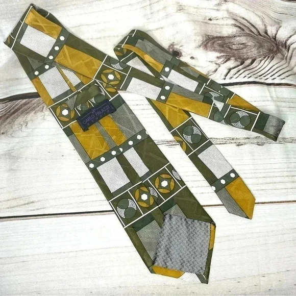 Carlo Palazzi Mens 100% Silk Tie 56” Gold Brown White Geometric 4” Wide - Picture 5 of 8